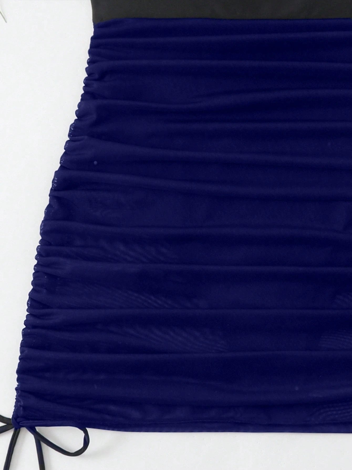 Maiô Vestido Tule