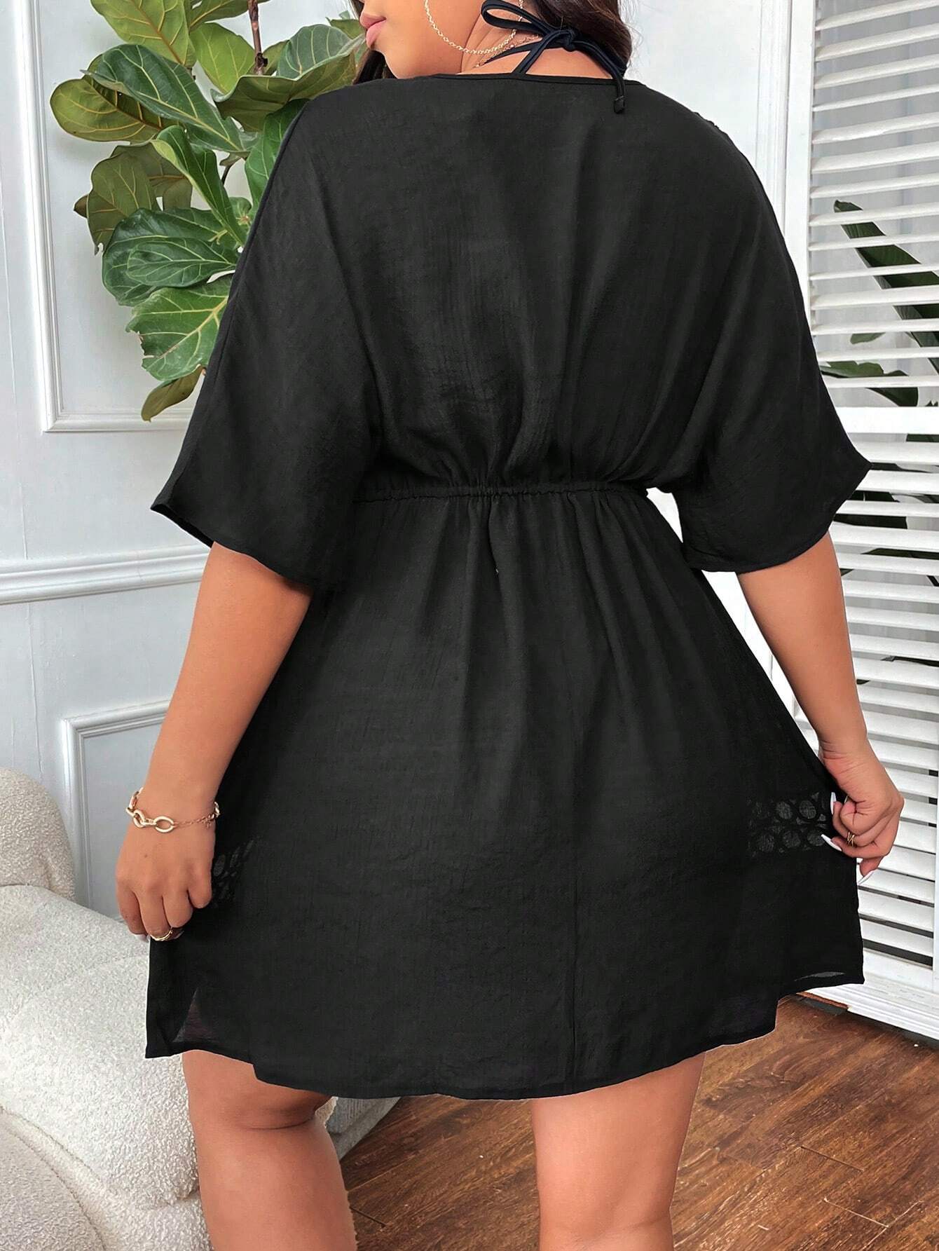 Saída de Praia Plus Size Laís