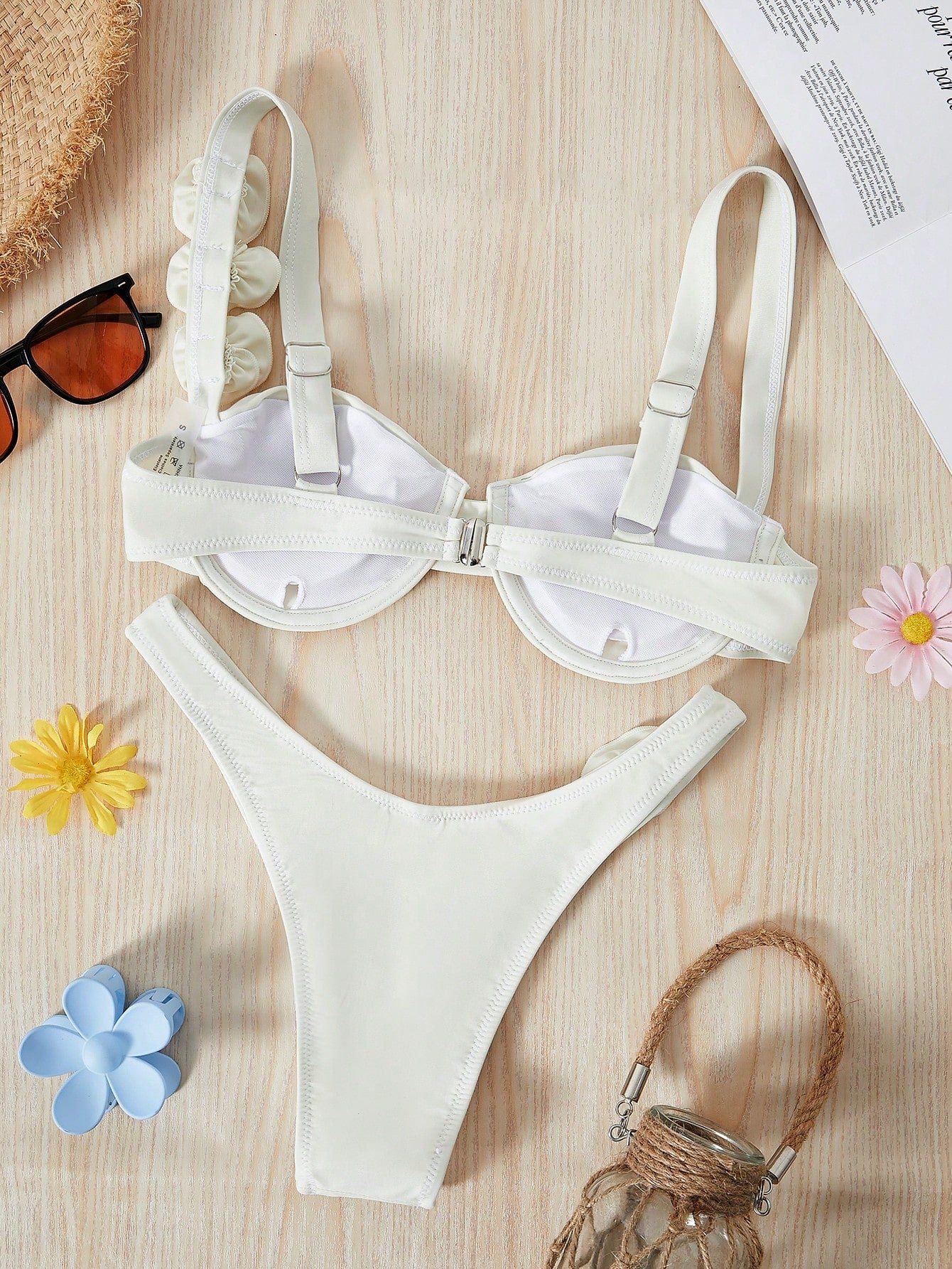 Biquíni Flor 3D Minimalista