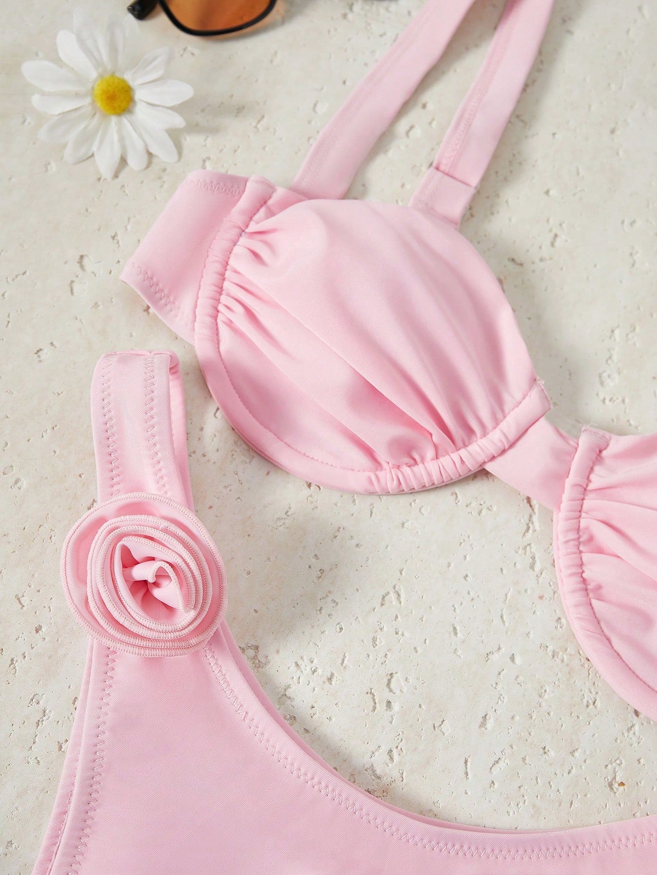 Biquíni Flor 3D Minimalista