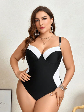 Maiô Elegante Plus Size Eva