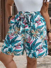 Shorts com Bolsos Plus Size