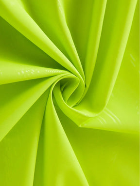 Corta Vento Leve de Secagem Rápida e Resistente