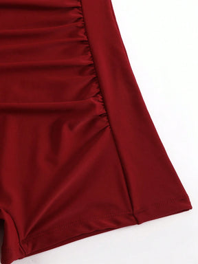 Maiô Retrô Com Shorts 