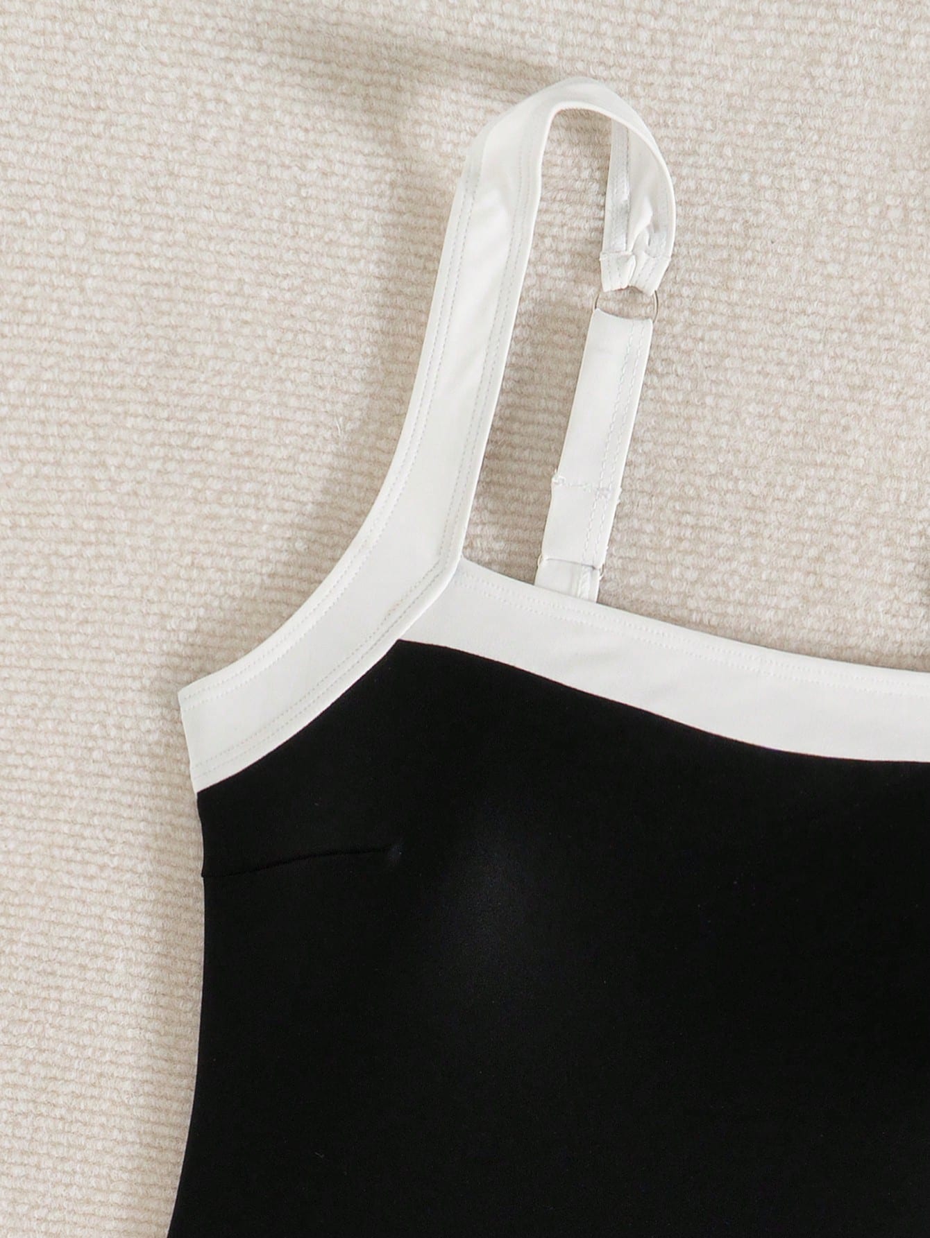 Maiô Retro Elegante