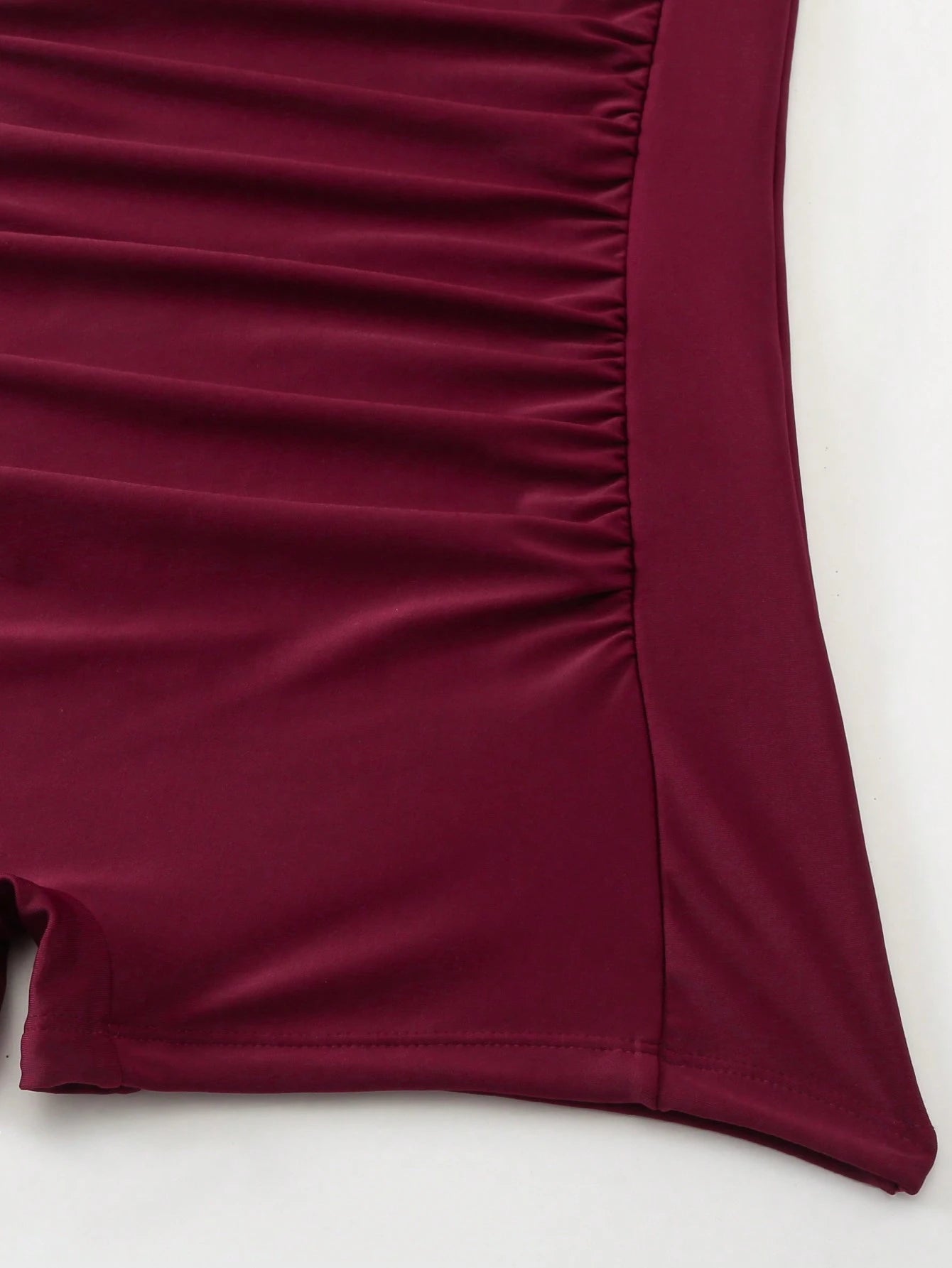 Maiô Retrô Com Shorts 