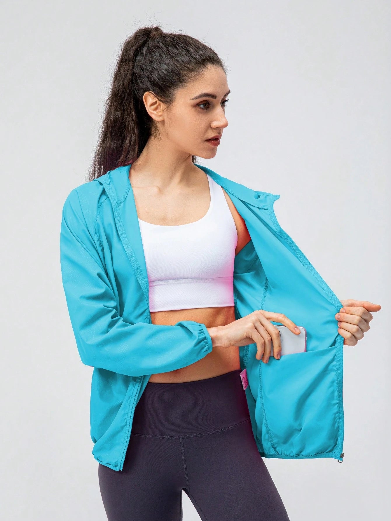 Corta Vento Leve de Secagem Rápida e Resistente