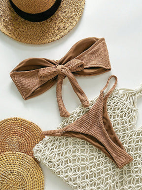 Biquíni Tomara que Caia com Detalhe Metálico 