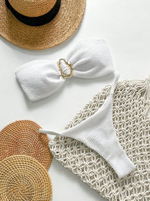 Biquíni Tomara que Caia com Detalhe Metálico 