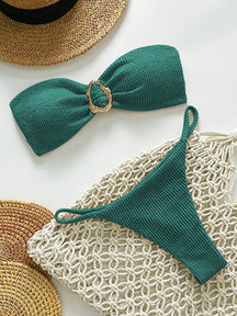 Biquíni Tomara que Caia com Detalhe Metálico 