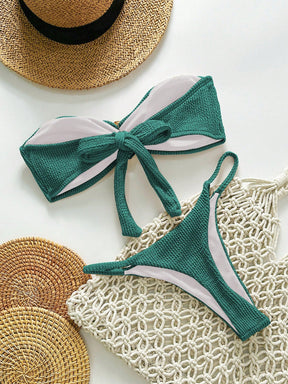 Biquíni Tomara que Caia com Detalhe Metálico 