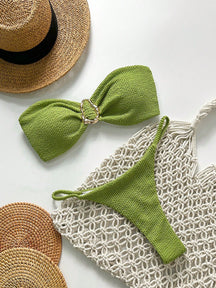 Biquíni Tomara que Caia com Detalhe Metálico 