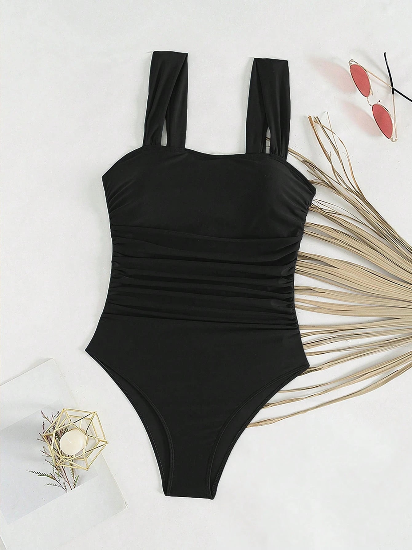 Maiô Minimalista Clara