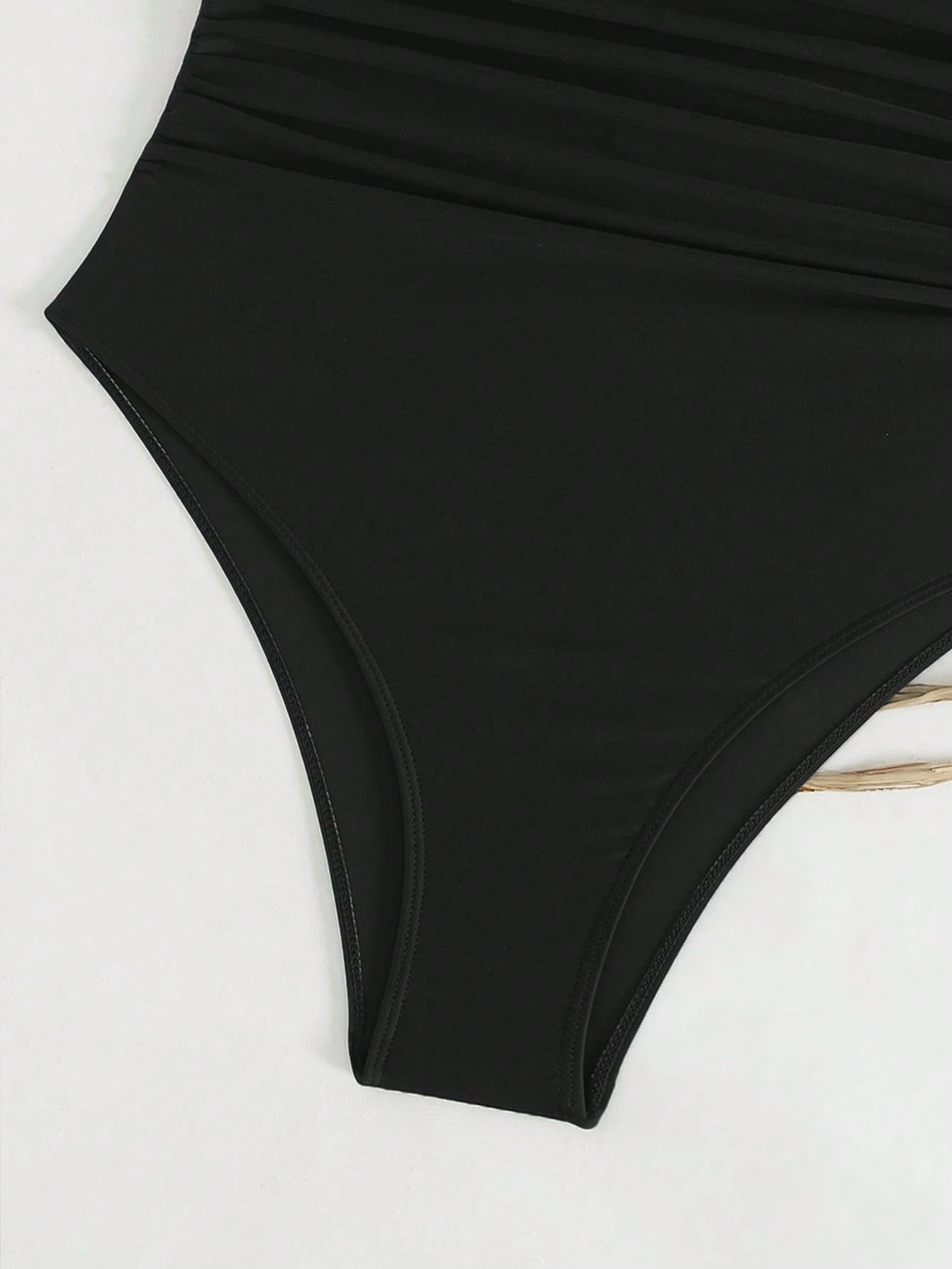 Maiô Minimalista Clara