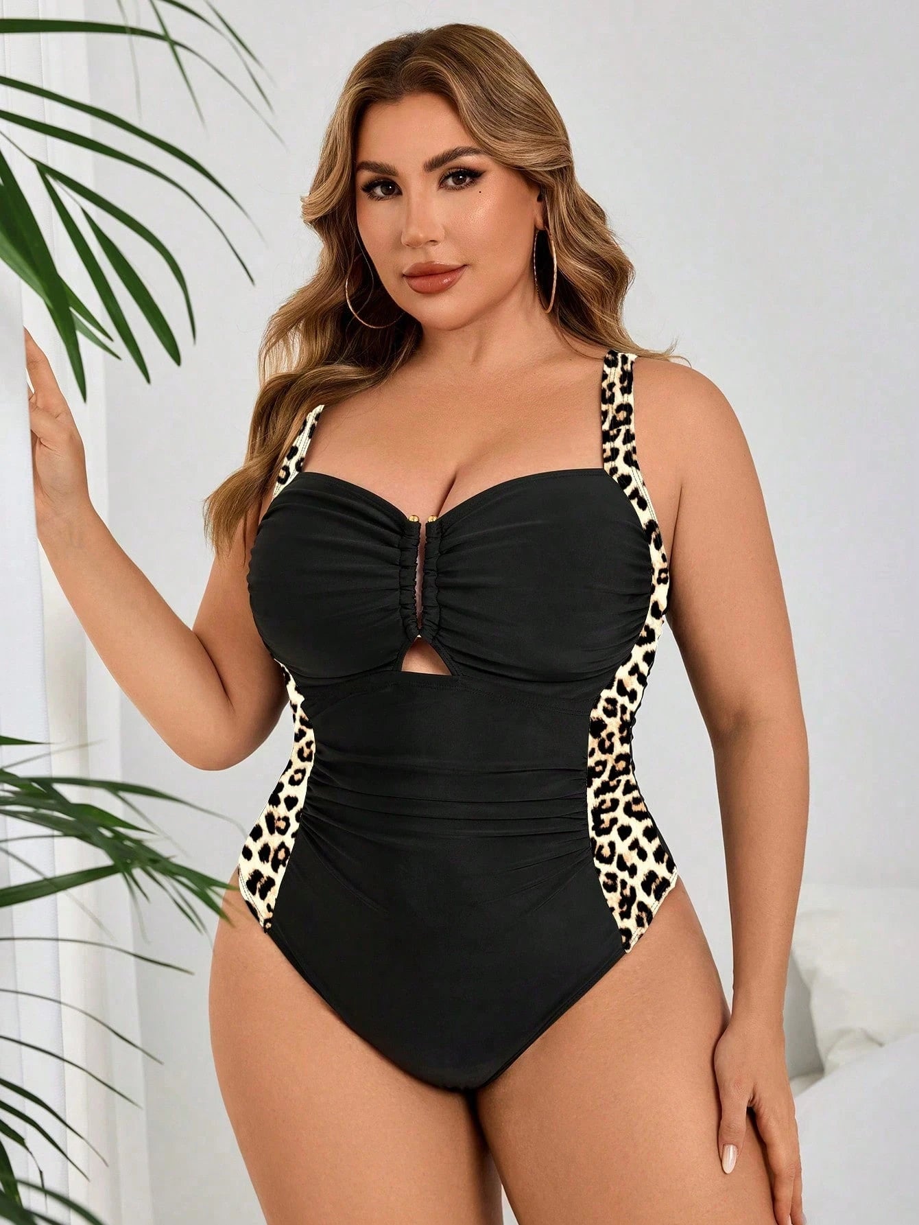 Maiô Plus Size Marcia