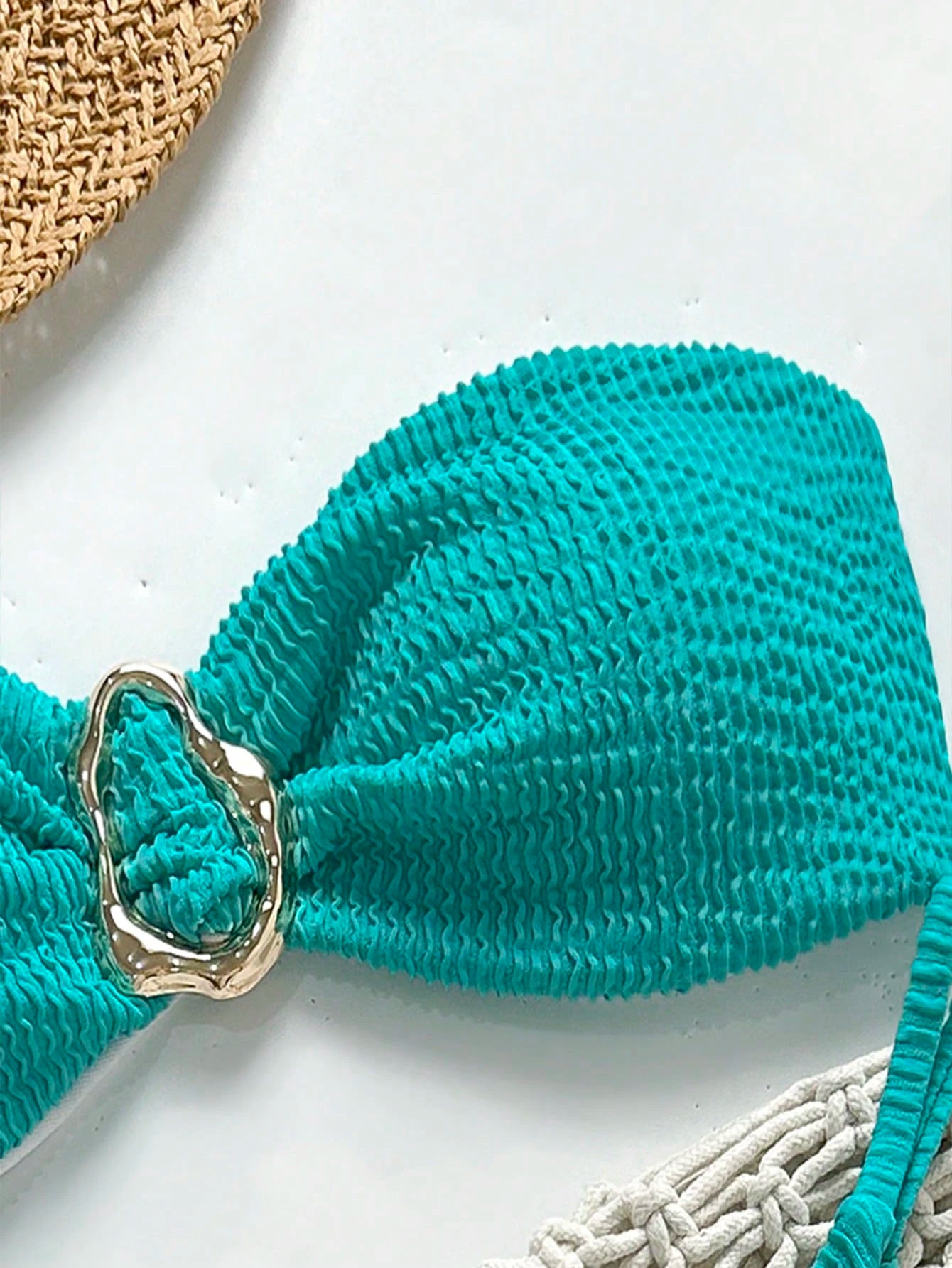 Biquíni Tomara que Caia com Detalhe Metálico 