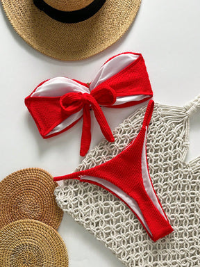 Biquíni Tomara que Caia com Detalhe Metálico 