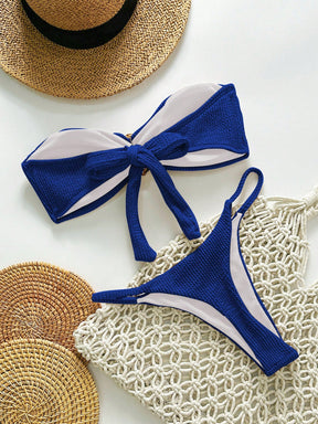 Biquíni Tomara que Caia com Detalhe Metálico 