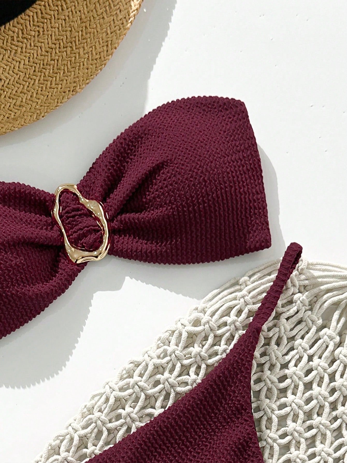 Biquíni Tomara que Caia com Detalhe Metálico 