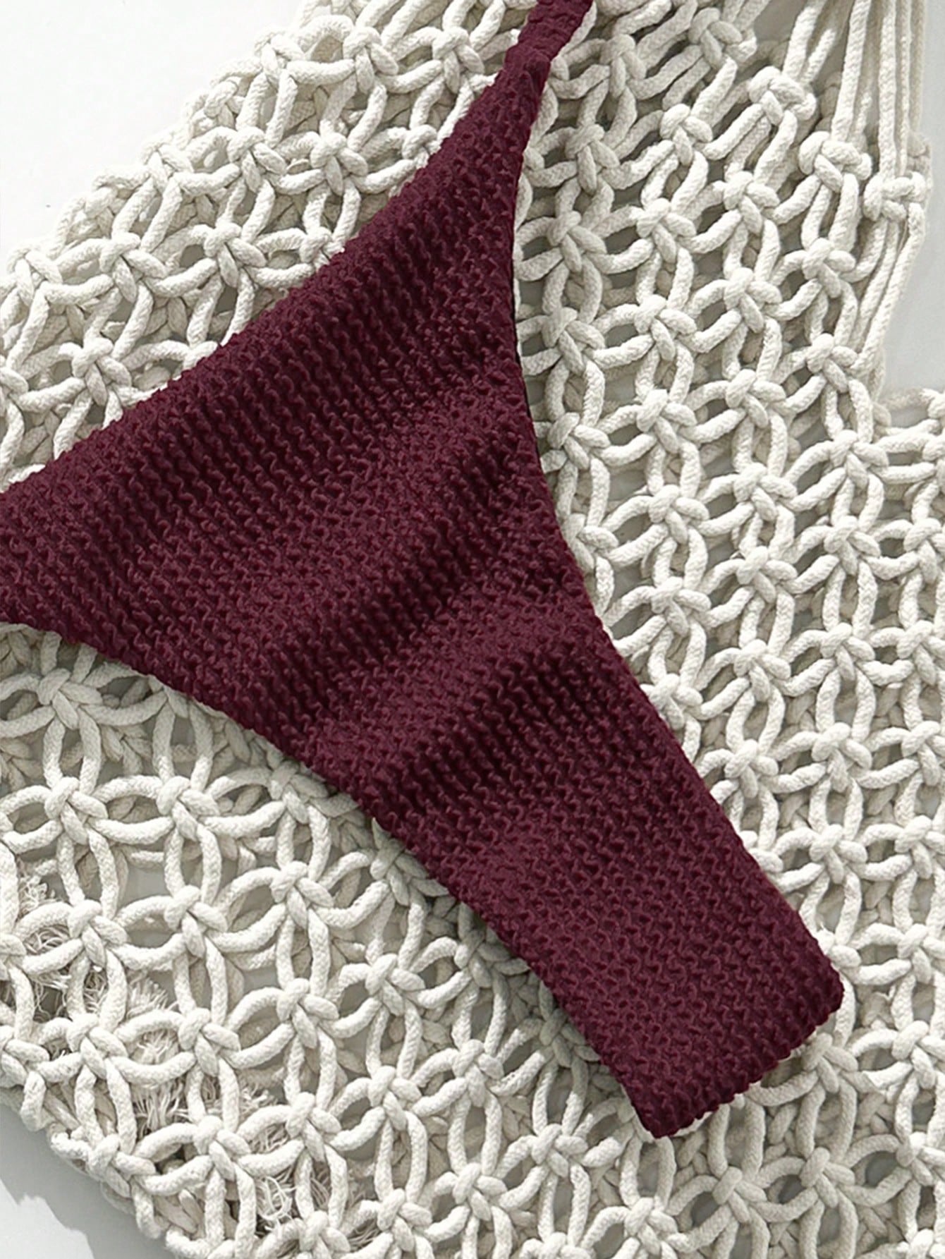 Biquíni Tomara que Caia com Detalhe Metálico 