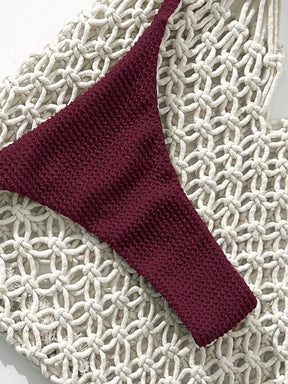 Biquíni Tomara que Caia com Detalhe Metálico 