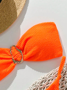 Biquíni Tomara que Caia com Detalhe Metálico 