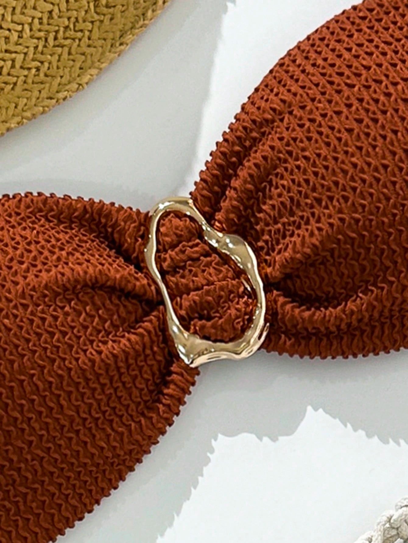 Biquíni Tomara que Caia com Detalhe Metálico 