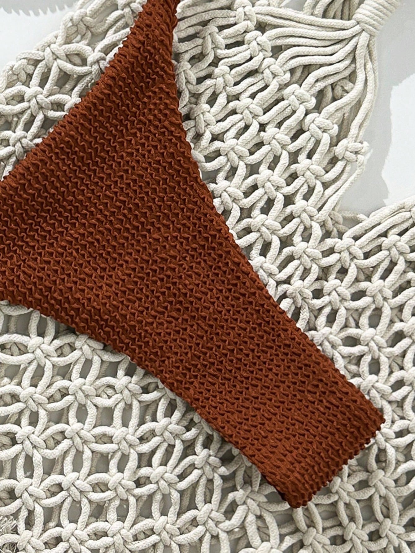 Biquíni Tomara que Caia com Detalhe Metálico 