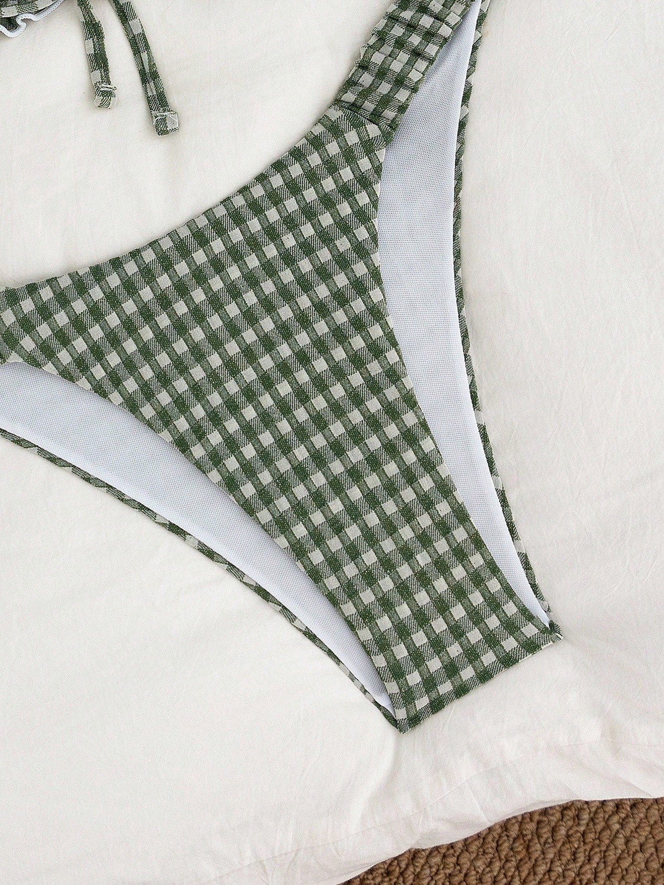 Biquíni Com Babado Fofo 