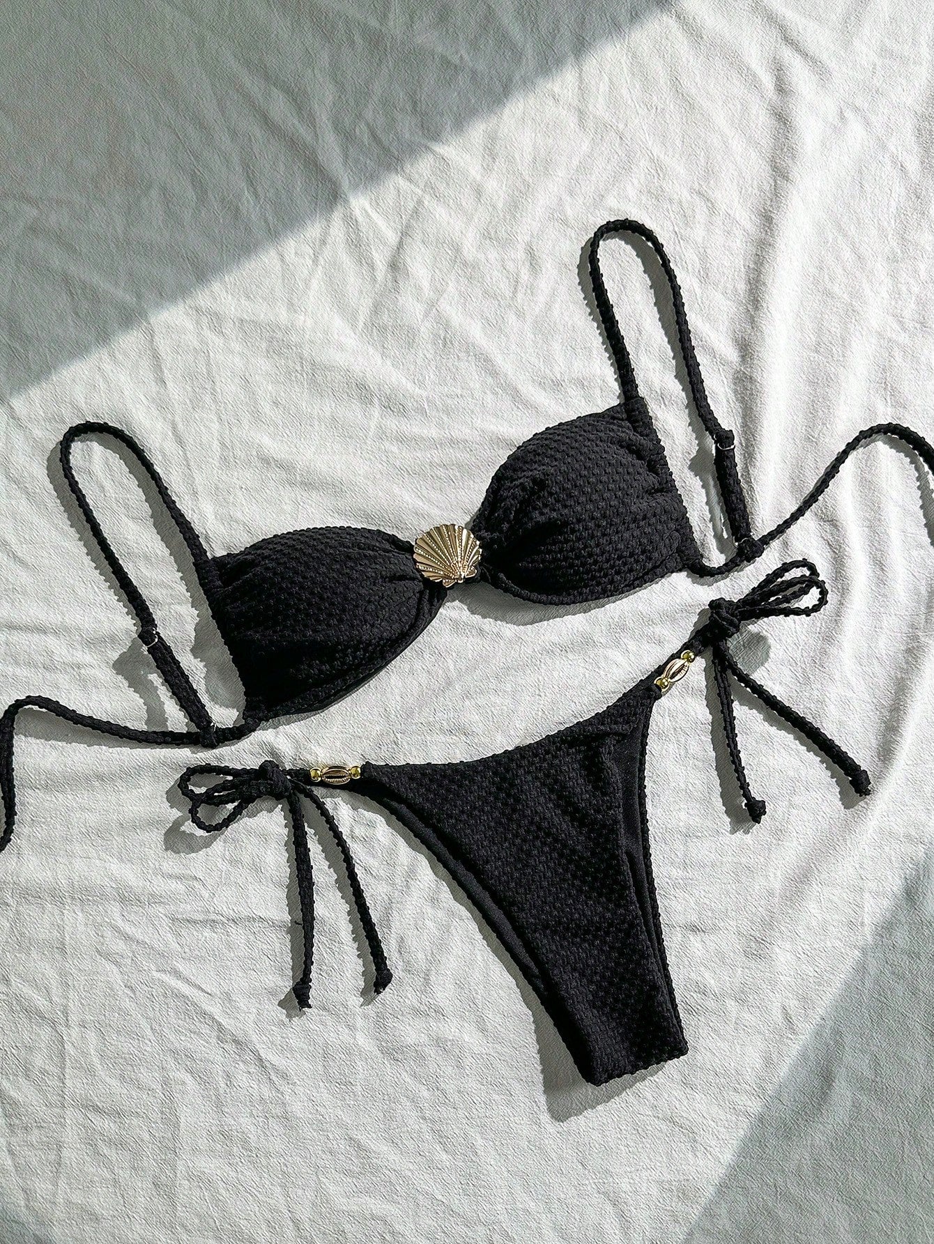 Biquíni Sexy e Minimalista 