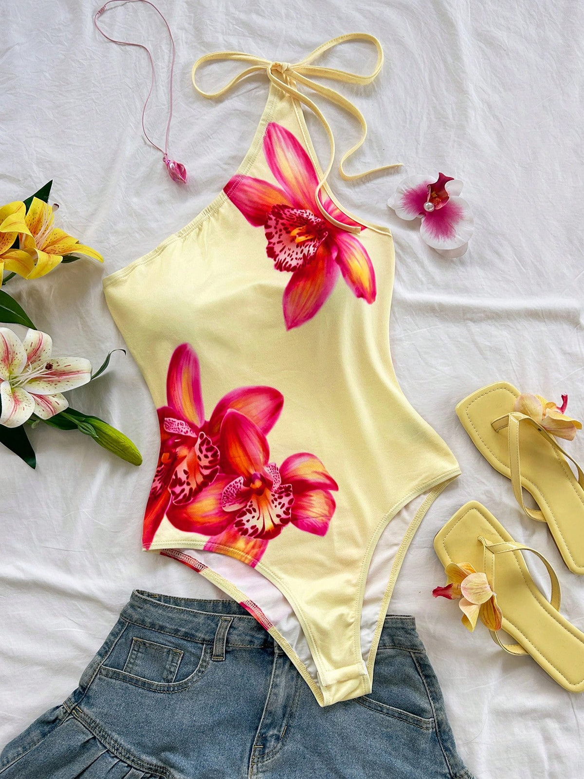 Maiô Com Laço Um Ombro Só