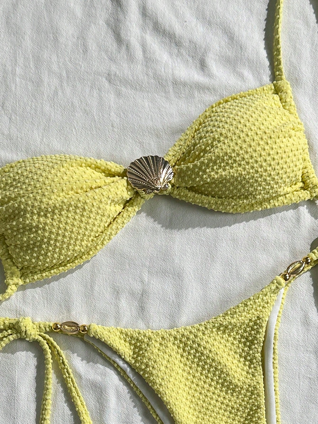 Biquíni Sexy e Minimalista 