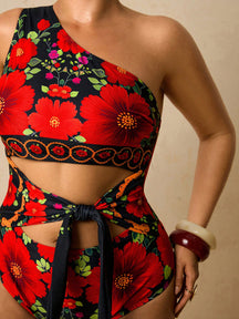 Maiô Elegante Plantas Plus Size