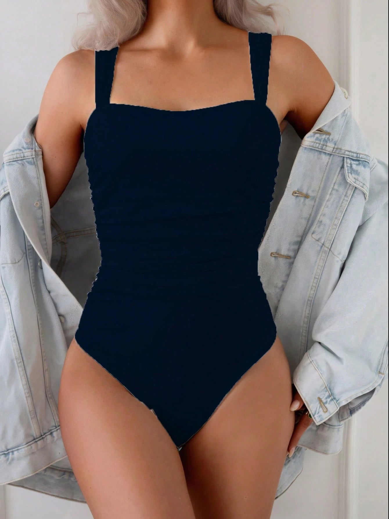 Maiô Minimalista Clara