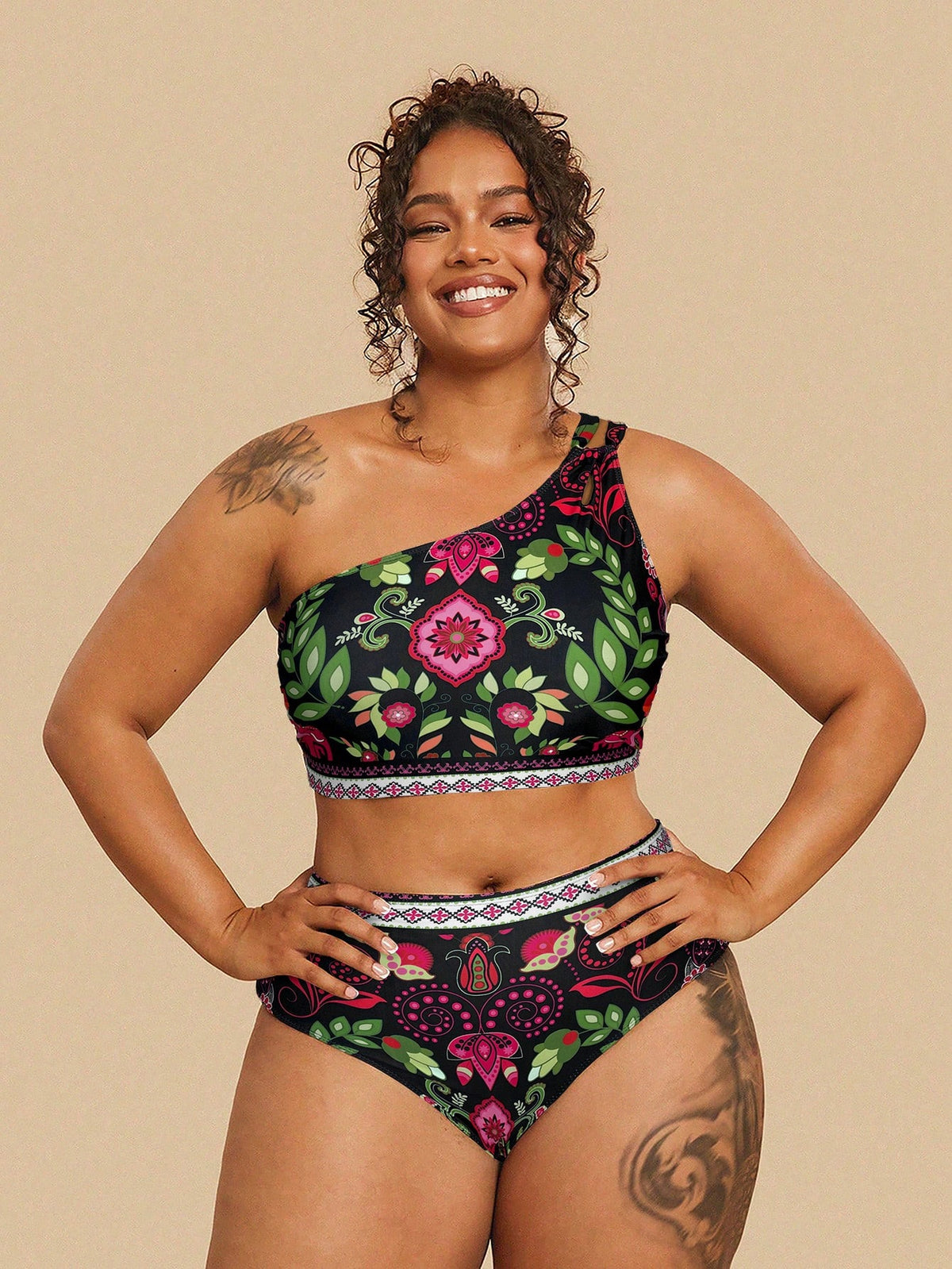 Biquíni Elegante Plus Size Lívia