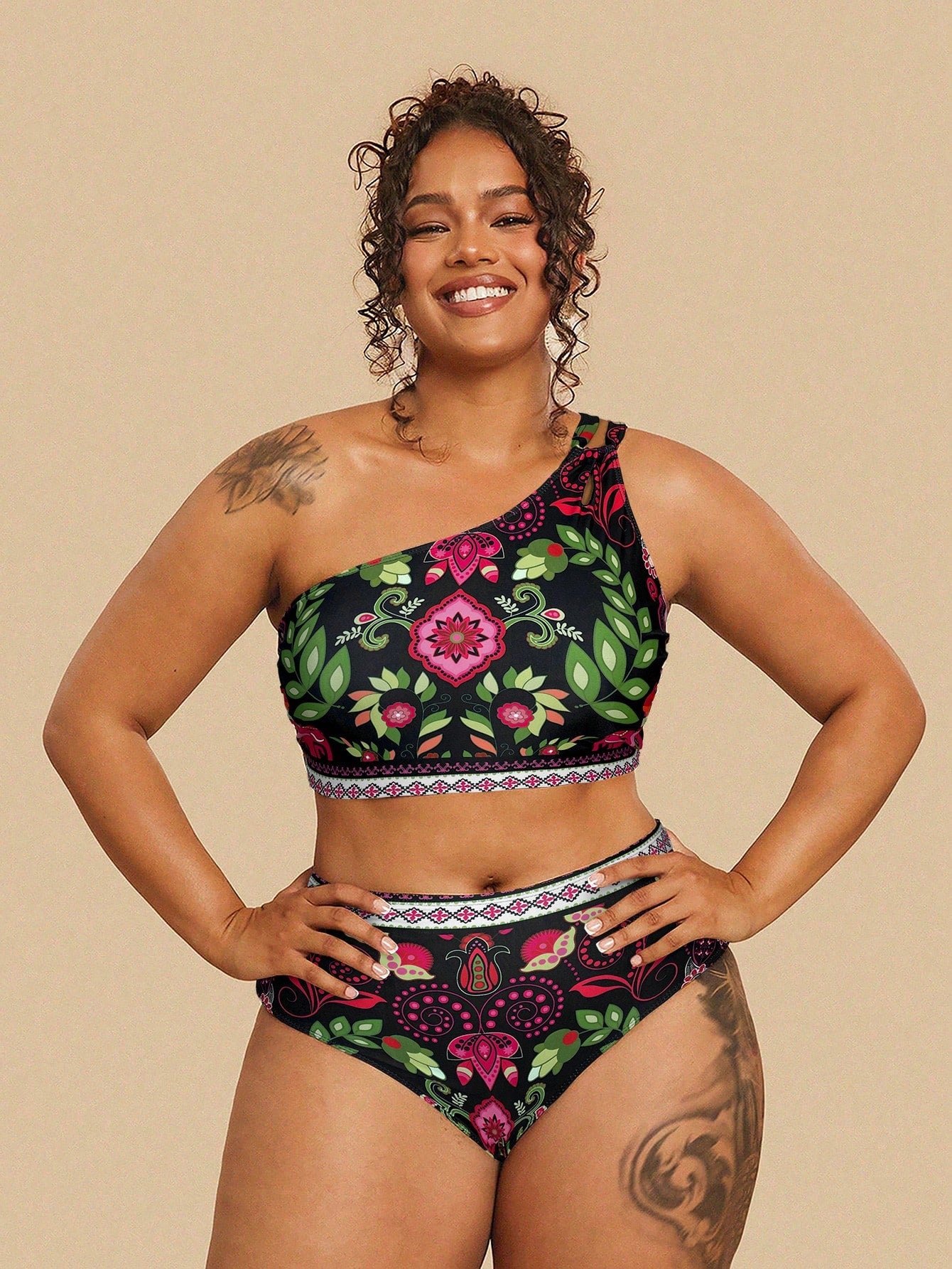 Biquíni Elegante Plus Size Lívia