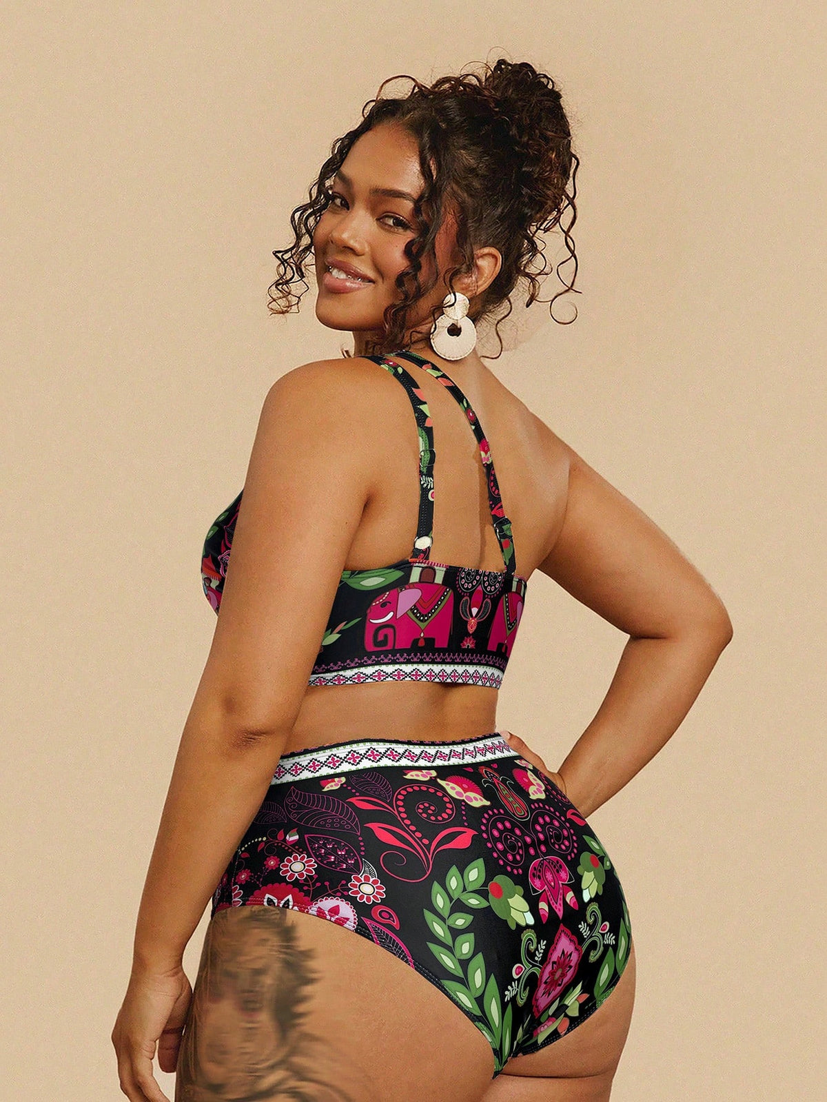 Biquíni Elegante Plus Size Lívia