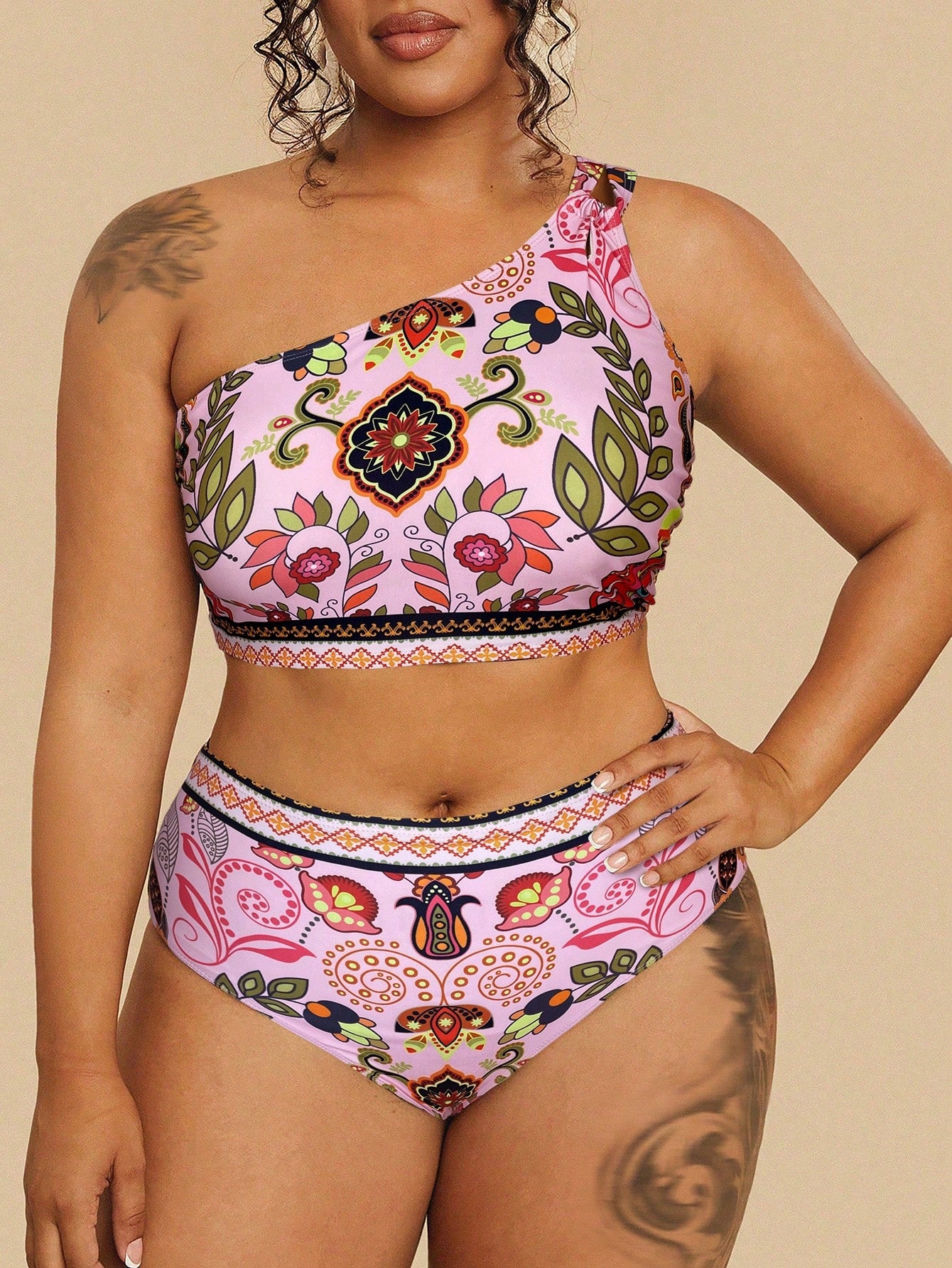 Biquíni Elegante Plus Size Lívia