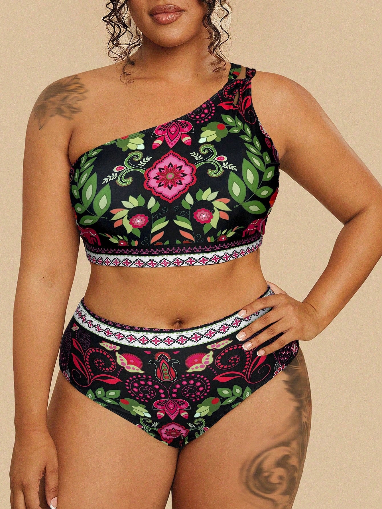 Biquíni Elegante Plus Size Lívia