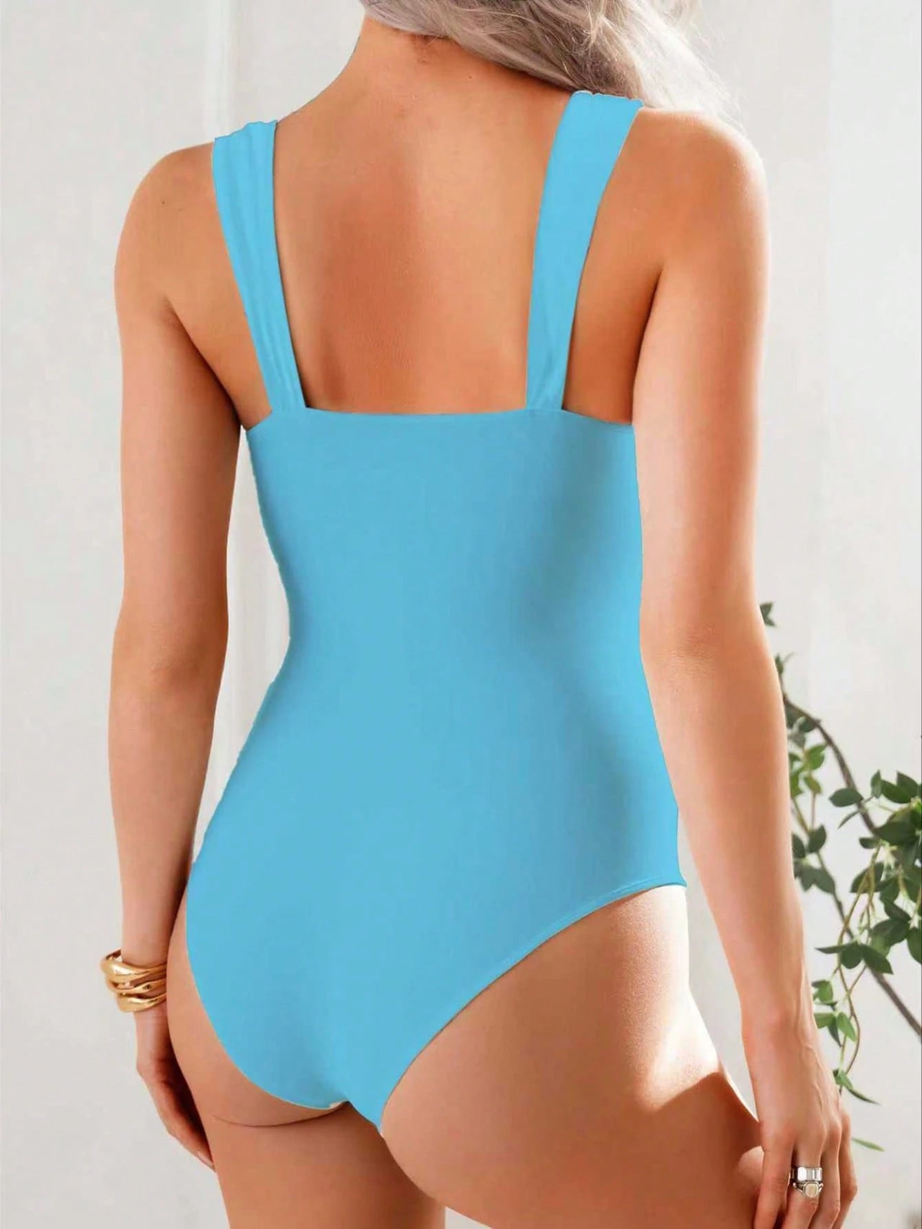 Maiô Minimalista Clara