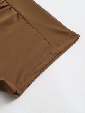 Maiô Retrô Com Shorts 