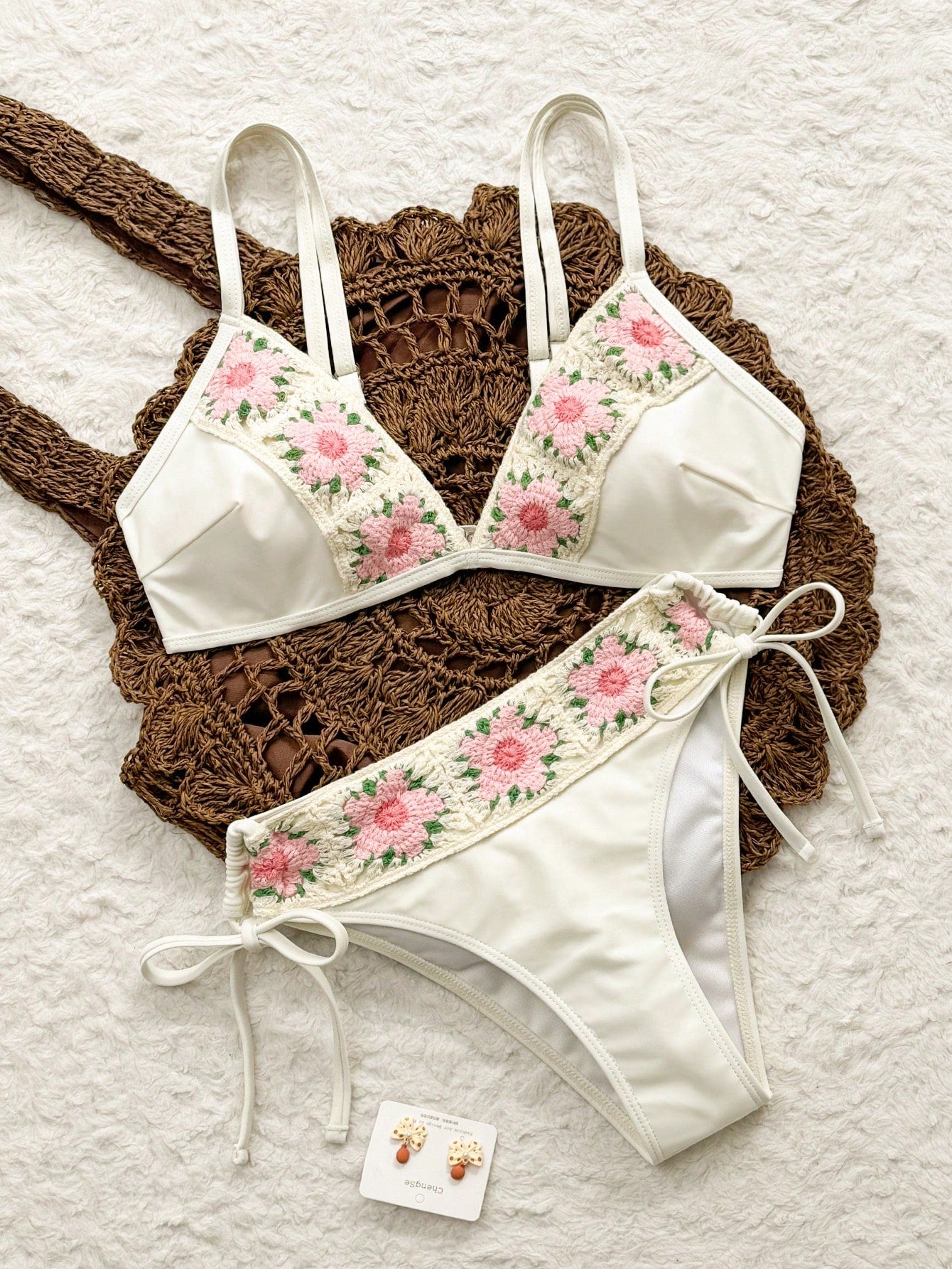 Biquíni Floral Crochê