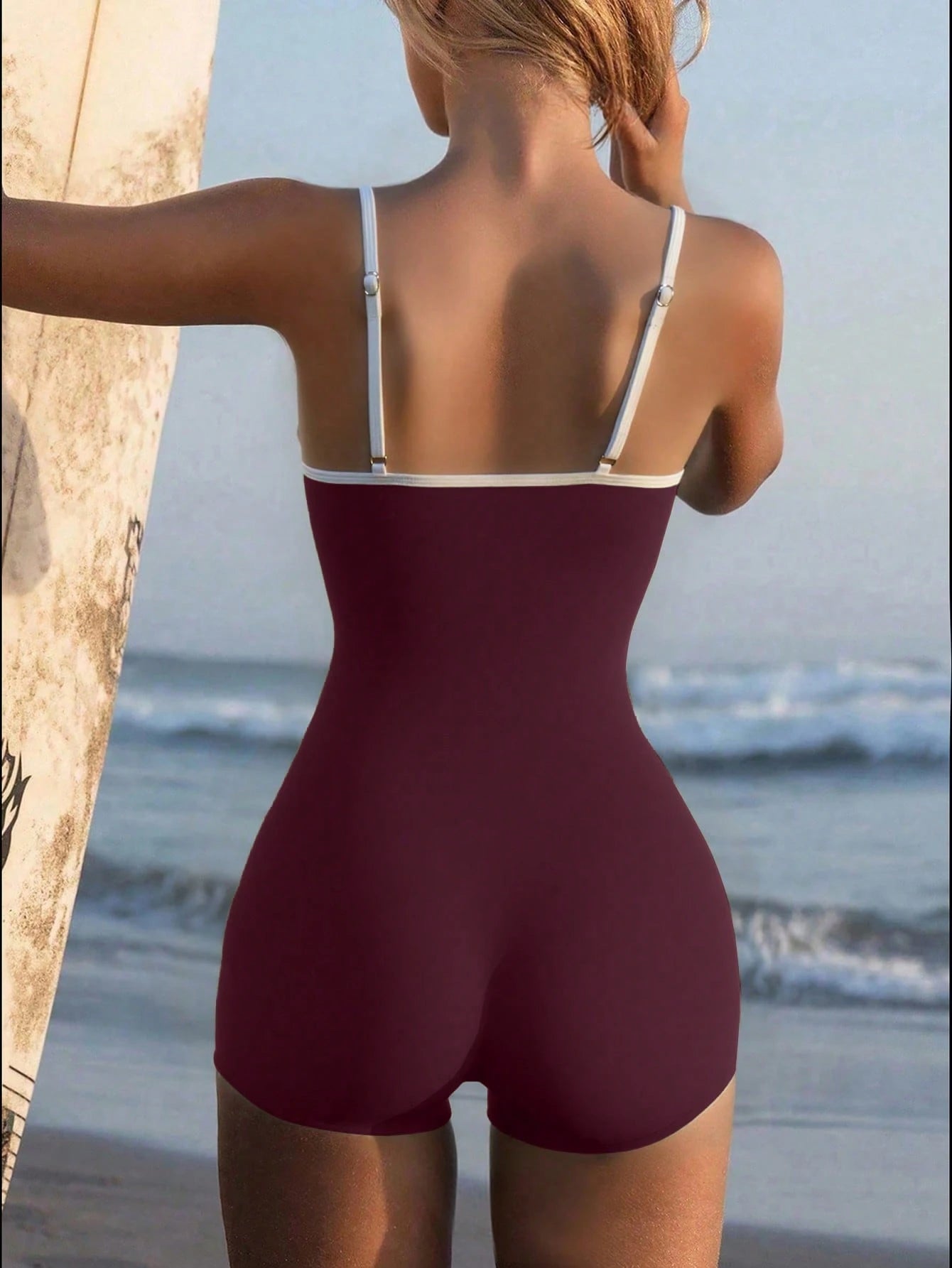 Maiô Esporte Retro Regata Lívia