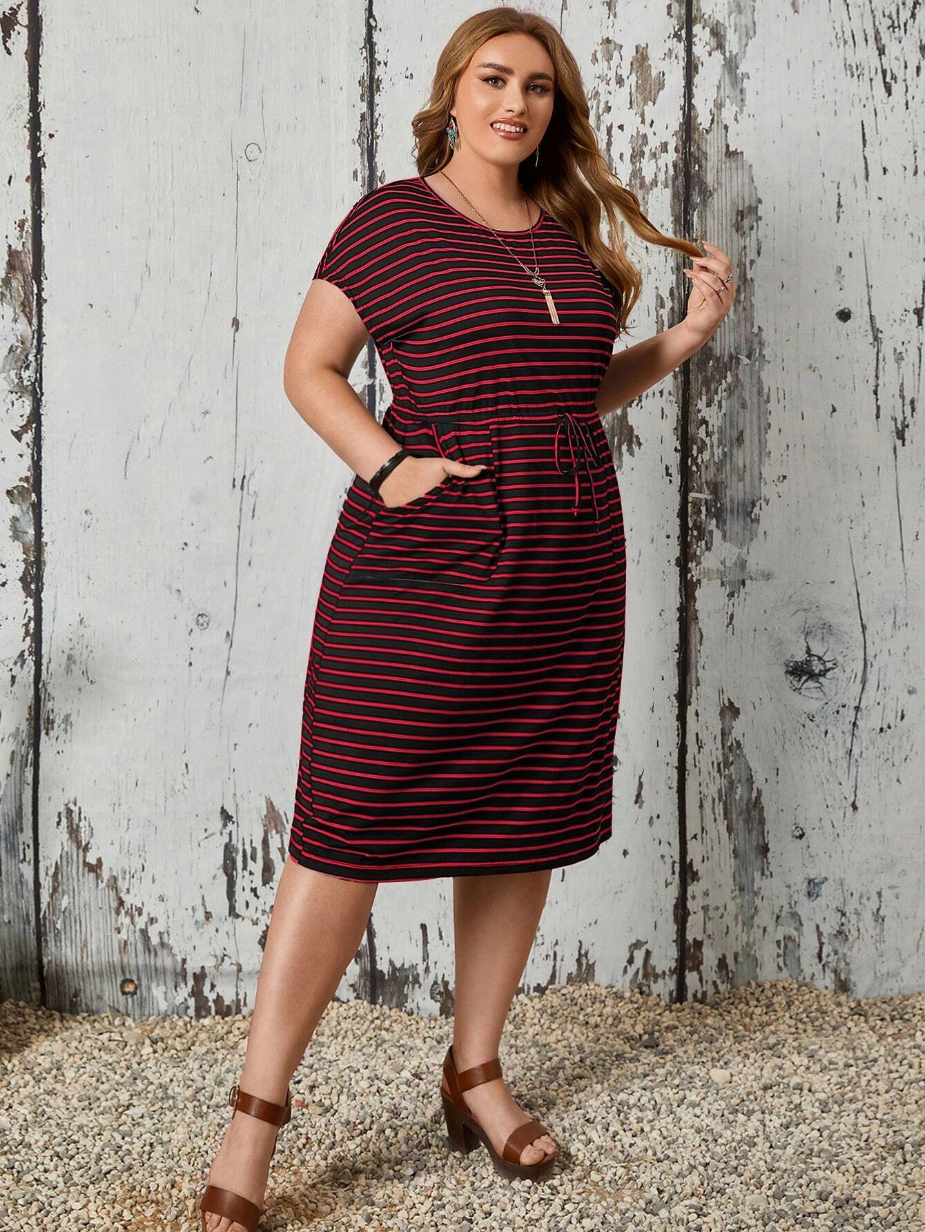 Vestido Plus Size Listrado Adele