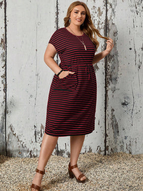 Vestido Plus Size Listrado Adele