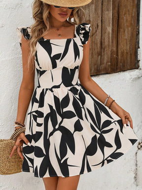 Vestido Gola Quadrada Elegante
