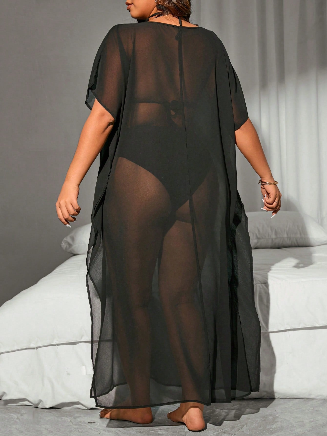 Saída De Praia Plus Size Com Transparência