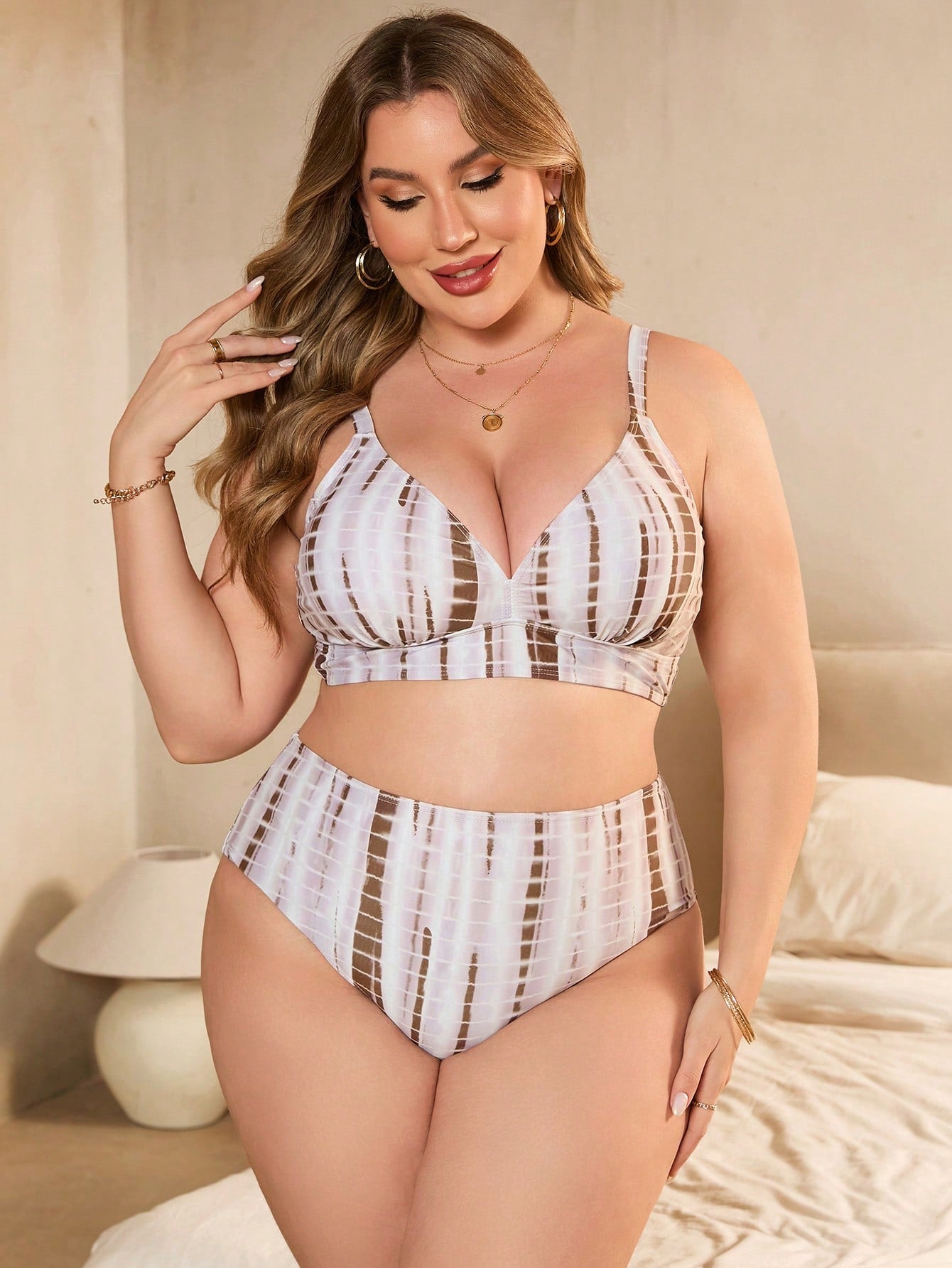 Conjunto de Biquíni Plus Size 3 Peças Laíse G