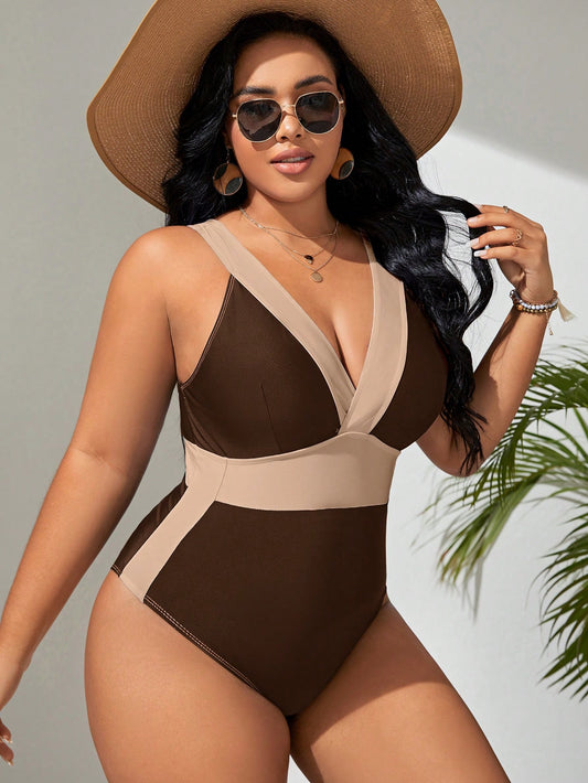 Maiô Plus Size com Cores e Gola Profunda G2