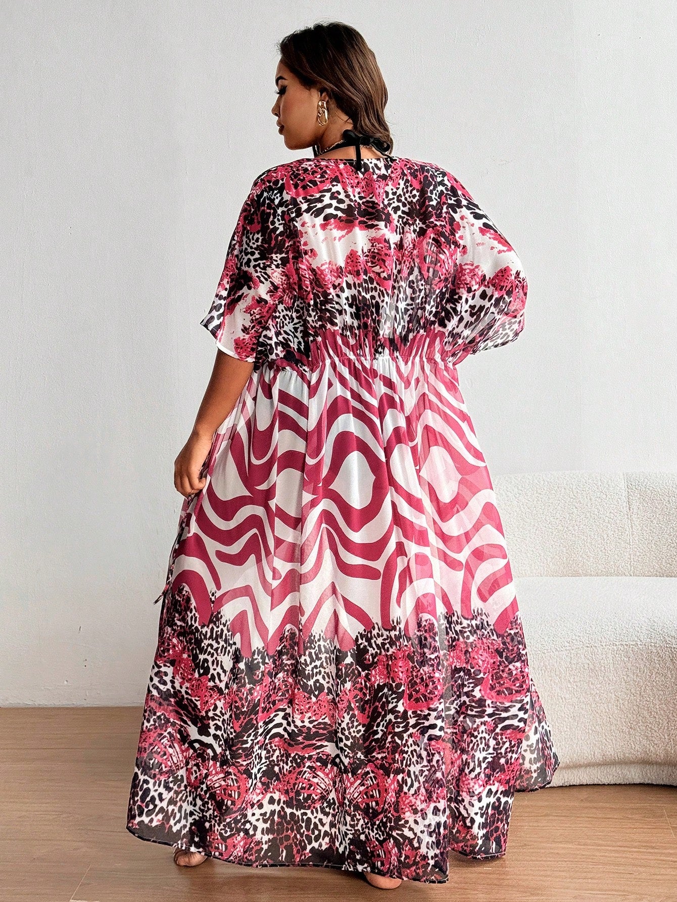 Saída de Praia Plus Size com Estampa Animal